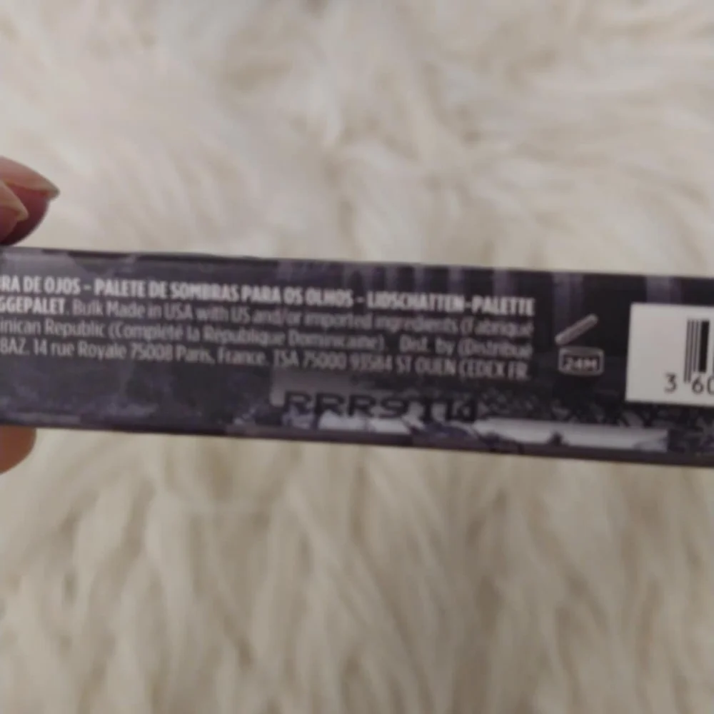 💙FIRM! NWT URBAN DECAY DETOUR BORN TO RUN EYESHADOW PALETTE (LAST ONE)
